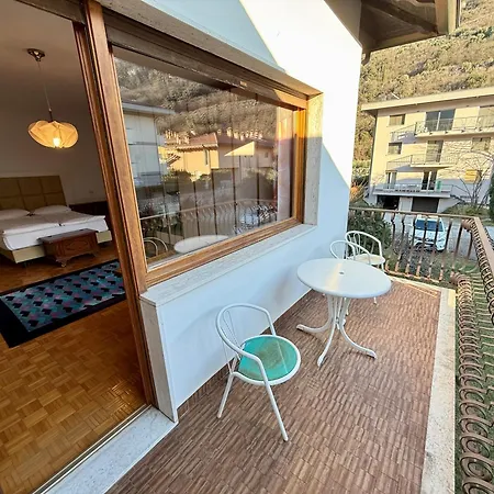 Appartamento Casa Vittoria Torbole Sul Garda Esterno foto