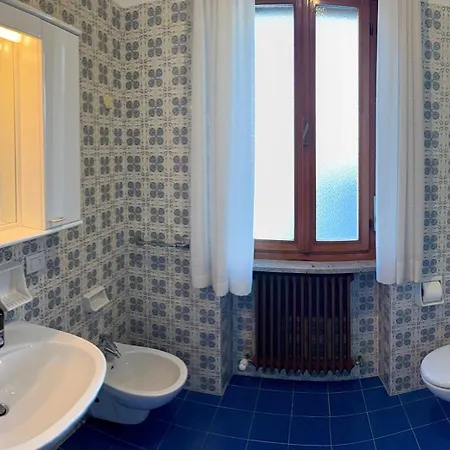 Appartamento Casa Vittoria Torbole Sul Garda Esterno foto
