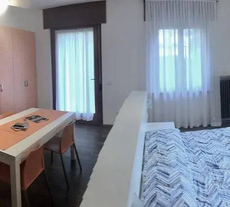 Appartamento Casa Vittoria Torbole Sul Garda Esterno foto